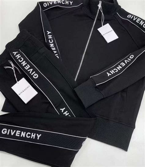 givenchy travksuit